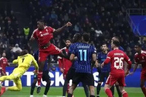 今晨利物浦备战全明星赛；主帅复盘细节曝光；压力陡增；临场指挥获称赞的简单介绍-爱游戏官方