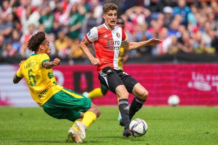 赛后突围战来临，费耶诺德围绕足总杯绝杀压哨，球迷炸锅，球队文化再被提及的简单介绍