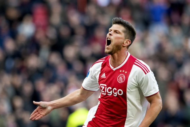 圣安东尼奥当地报道马刺队的报纸 圣安东尼奥当地报道马刺队的报纸