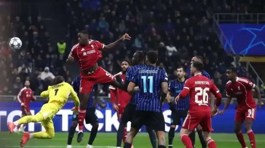 今晨利物浦备战全明星赛；主帅复盘细节曝光；压力陡增；临场指挥获称赞的简单介绍